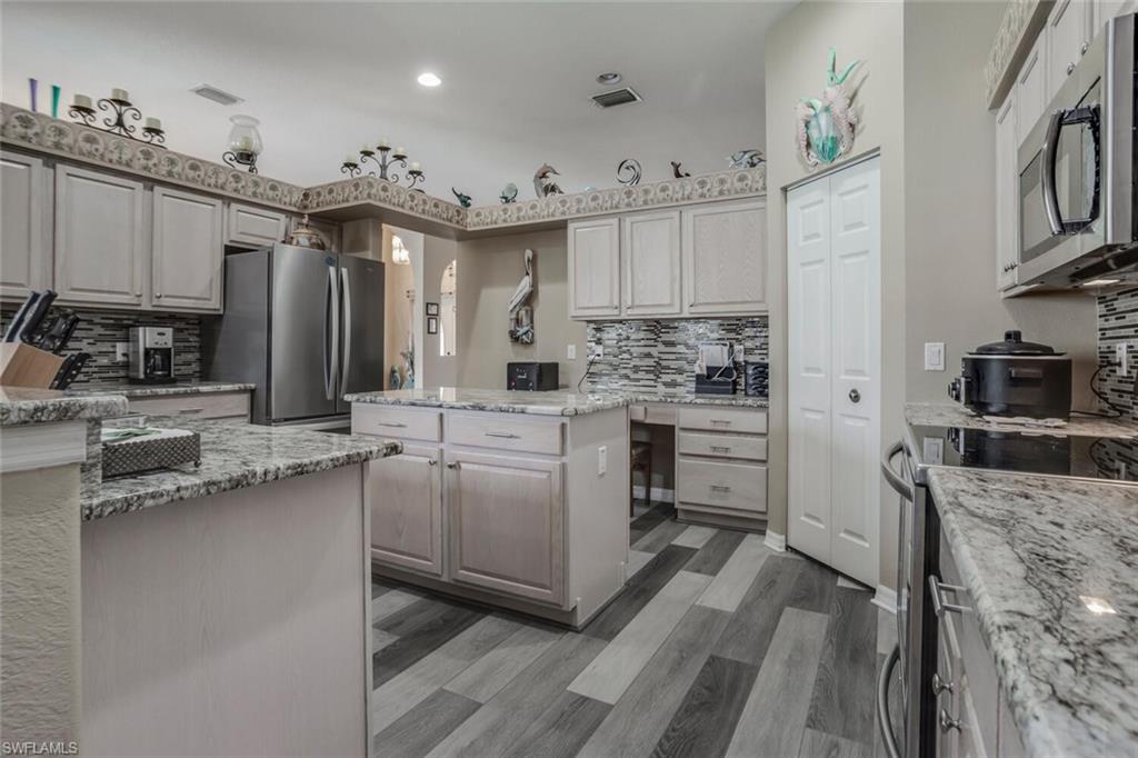 2081 23rd Street Southwest Naples, FL 34117 - Photo 8 of 30 Gallery Image 8