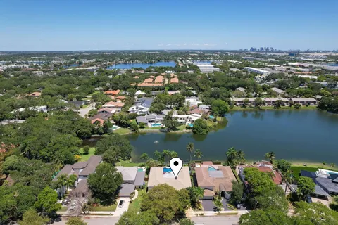 $2,895,000 | 3161 North 36th Street, Hollywood, FL 33021