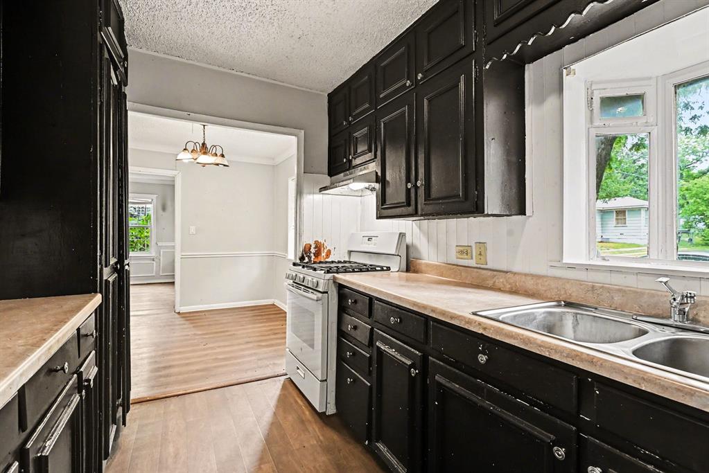 5025 Langley Road River Oaks, TX 76114 - Photo 7 of 15