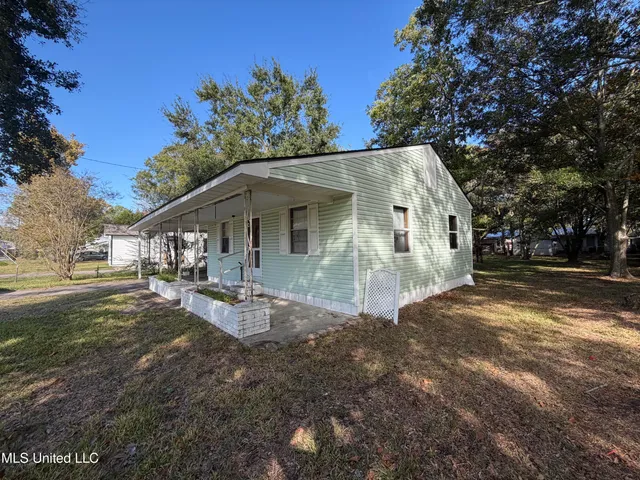 $875 | 2114 Eden Street, Pascagoula, MS 39581
