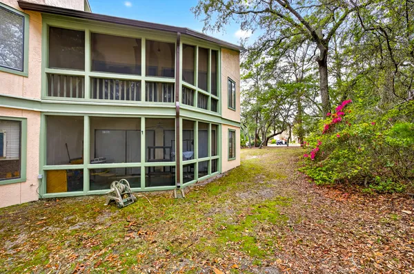 $233,000 | 55 Bay Drive, Unit 2101, Niceville, FL 32578