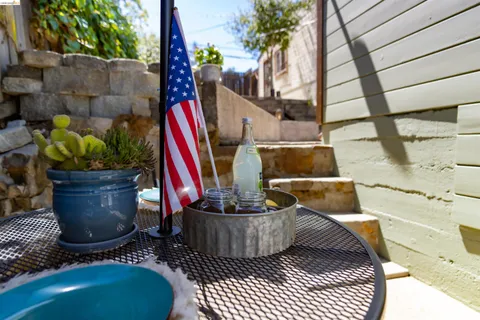 $488,000 | 11 Fairview Avenue, Vallejo, CA 94590