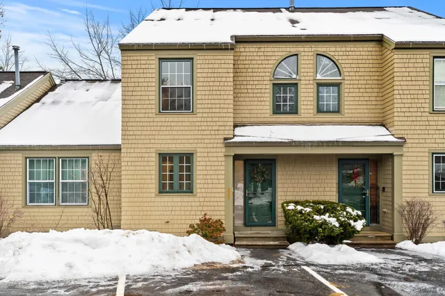 $399,000 | 1465 Hooksett Road, Unit 287, Hooksett, NH 03106