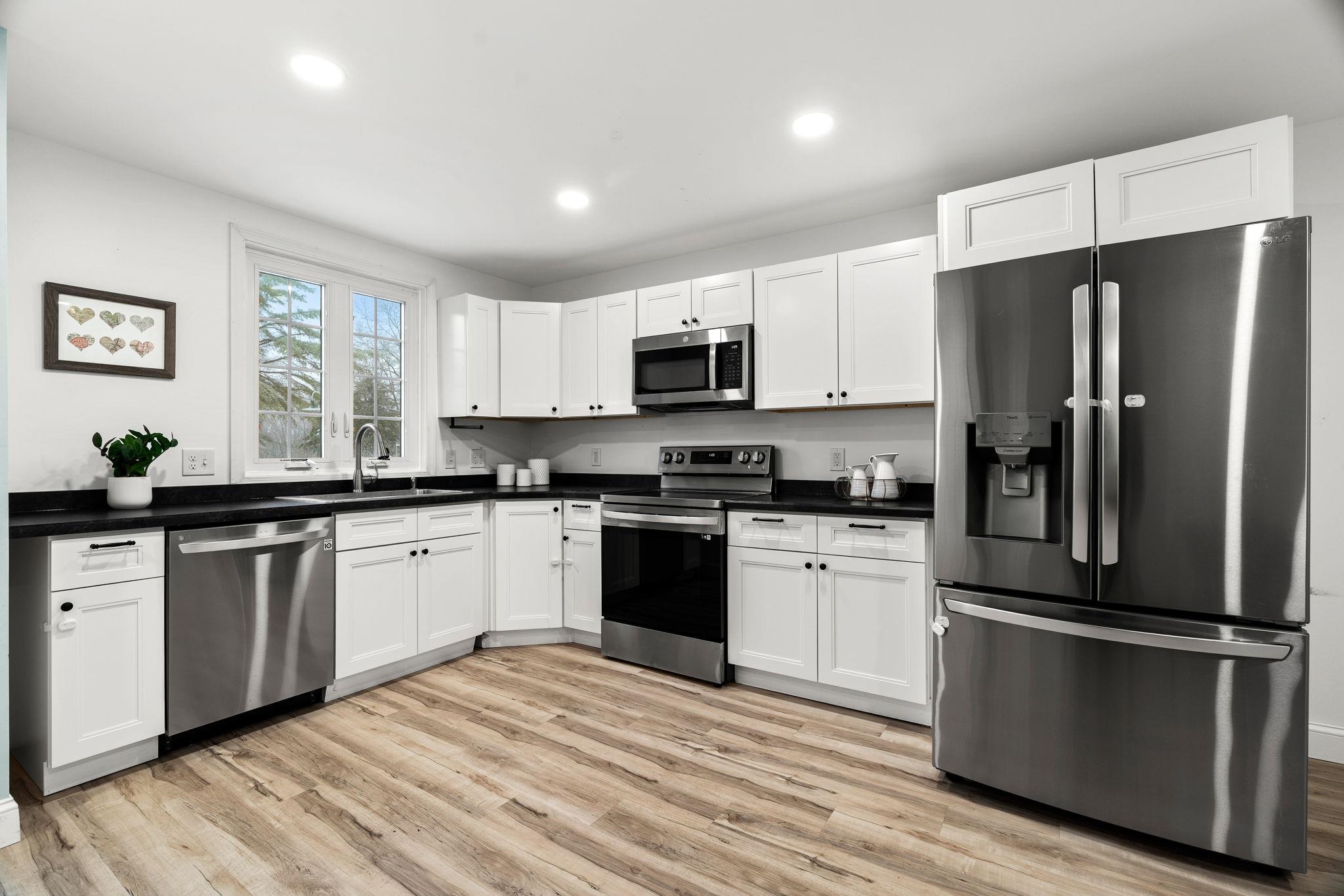 1465 Hooksett Road, Unit 287 Hooksett, NH 03106 - Photo 2 of 22