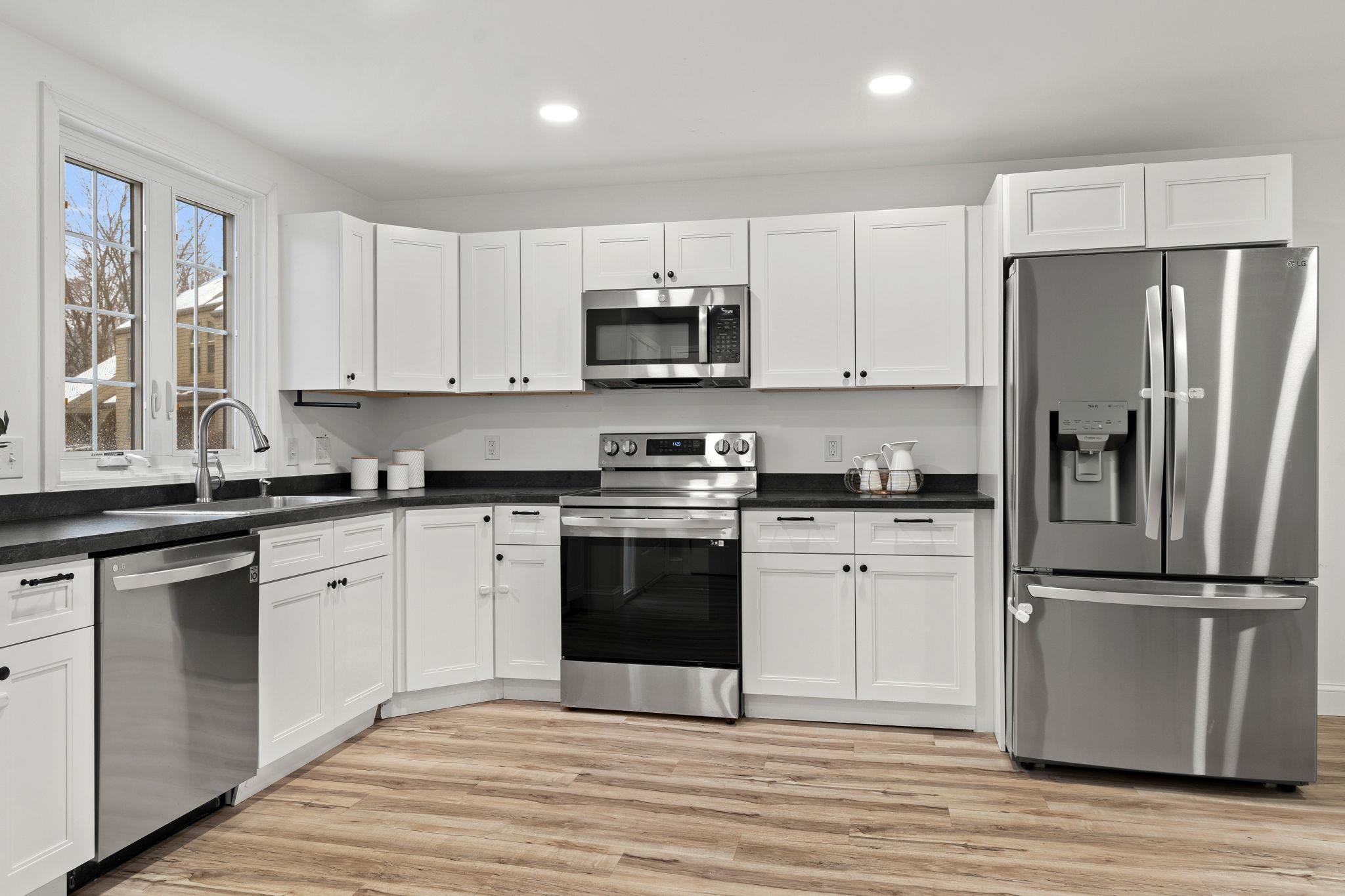 1465 Hooksett Road, Unit 287 Hooksett, NH 03106 - Photo 5 of 22