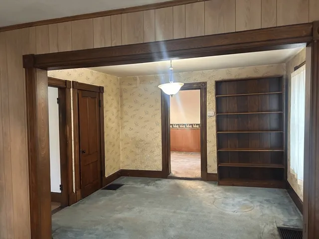 $229,000 | 35 Jefferson Street, Westfield, MA 01085