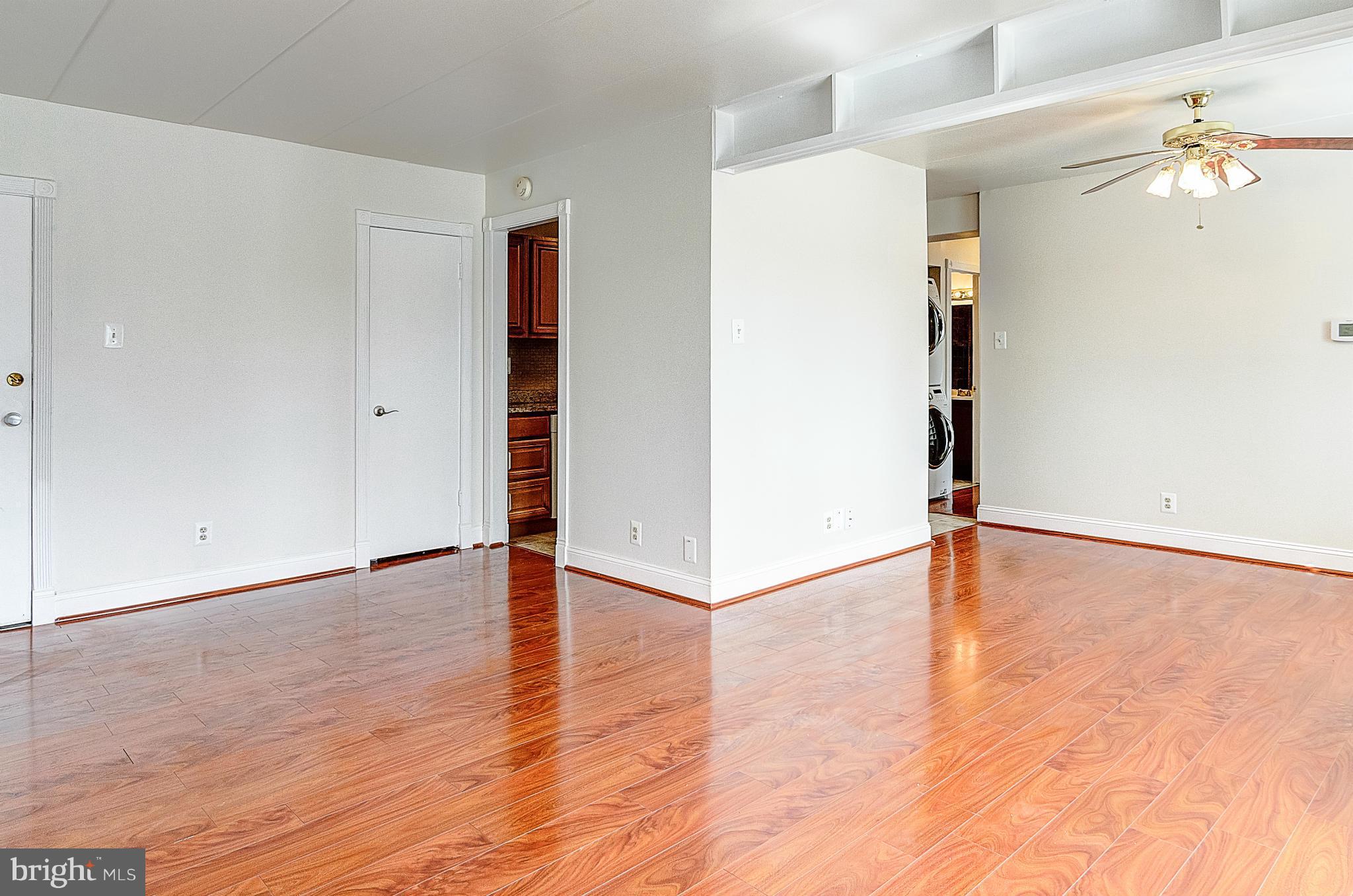 6260 Edsall Road, Unit 101 Alexandria, VA 22312 - Photo 5 of 30 Interior (General)