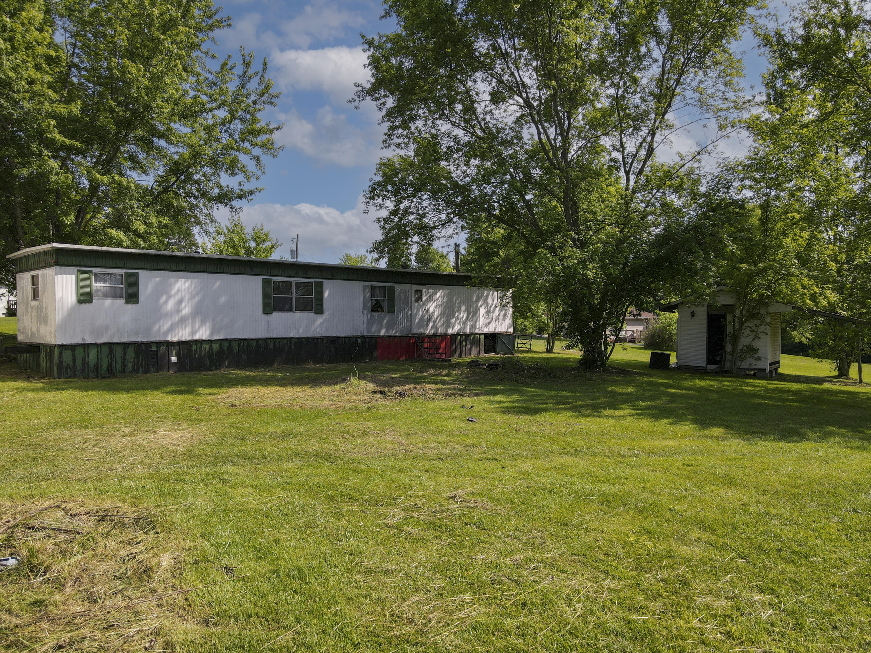 205 Beechmont Road Morehead, KY 40351 - Photo 10 of 24 DJI_0015