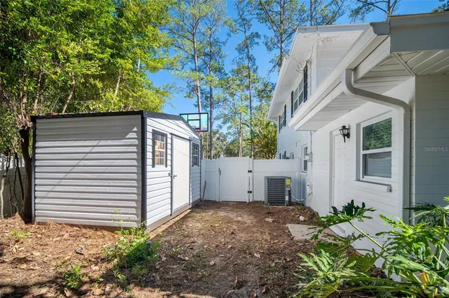 a picture of floor plan