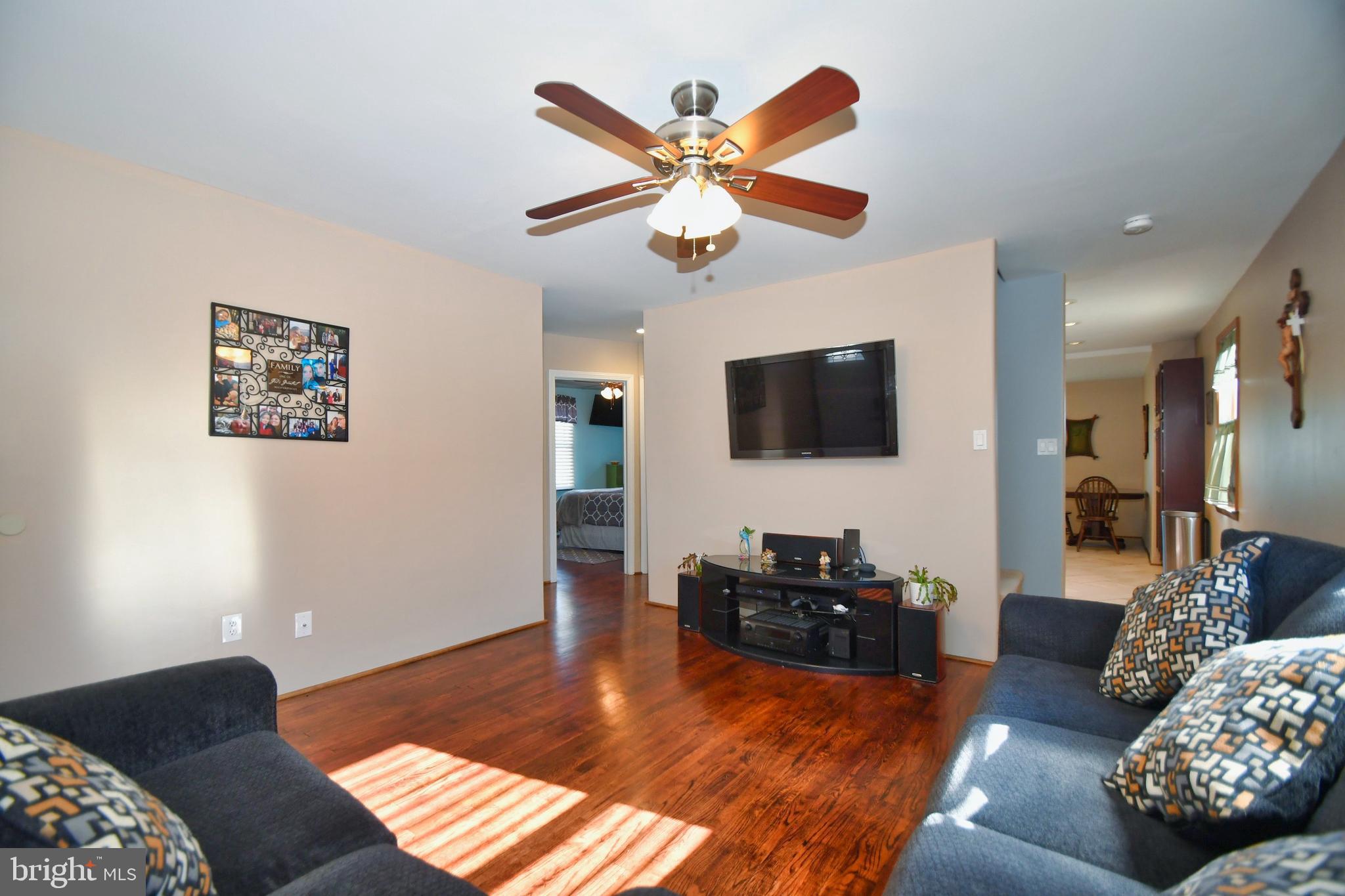 7606 Spruce Road Baltimore, MD 21222 - Photo 4 of 31 Picture yourself living here
