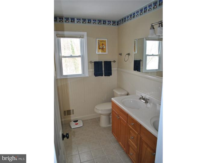 22 Tally Road Hamilton, NJ 08619 - Photo 21 of 25