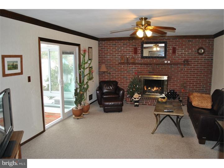 22 Tally Road Hamilton, NJ 08619 - Photo 10 of 25