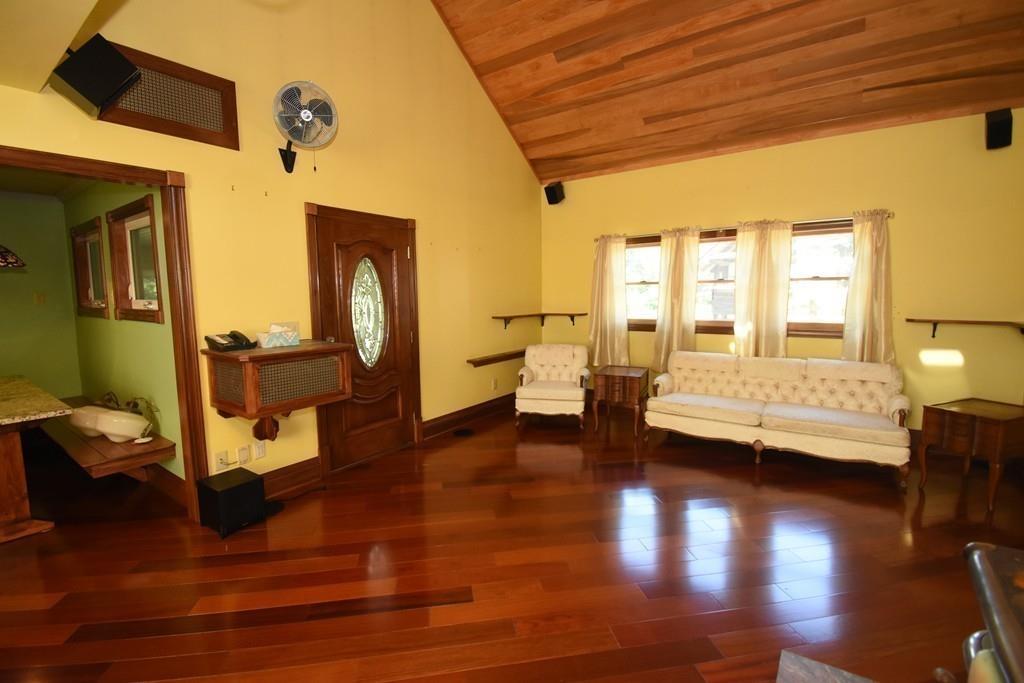 47 Sherman Road Swansea, MA 02777 - Photo 18 of 31 Gallery Image 18