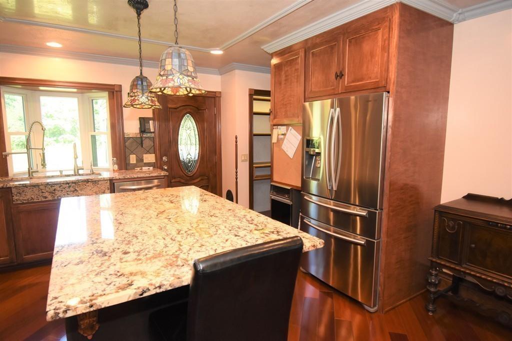 47 Sherman Road Swansea, MA 02777 - Photo 9 of 31 Gallery Image 9