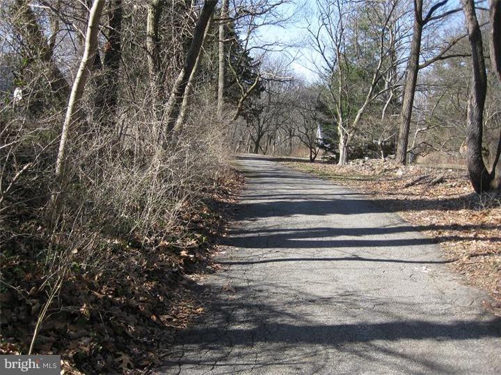 122-128 Fairview Road Penn Valley, PA 19072 - Photo 5 of 18