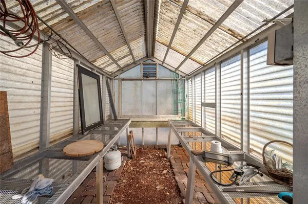 $2,000 | 3811 44th Avenue North, St. Petersburg, FL 33714