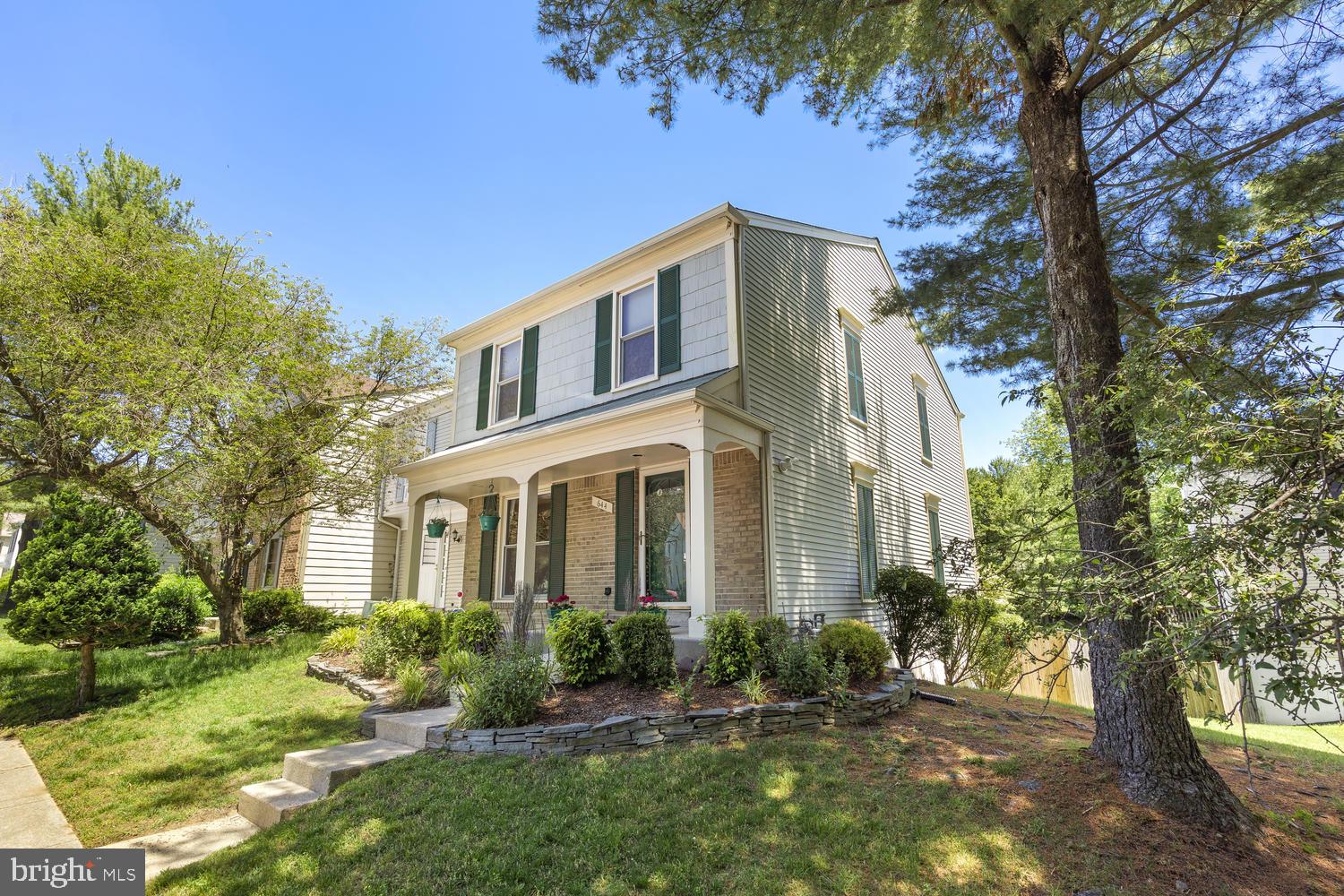 644 Concerto Lane Silver Spring, MD 20901 - Photo 2 of 17 Spacious End Unit