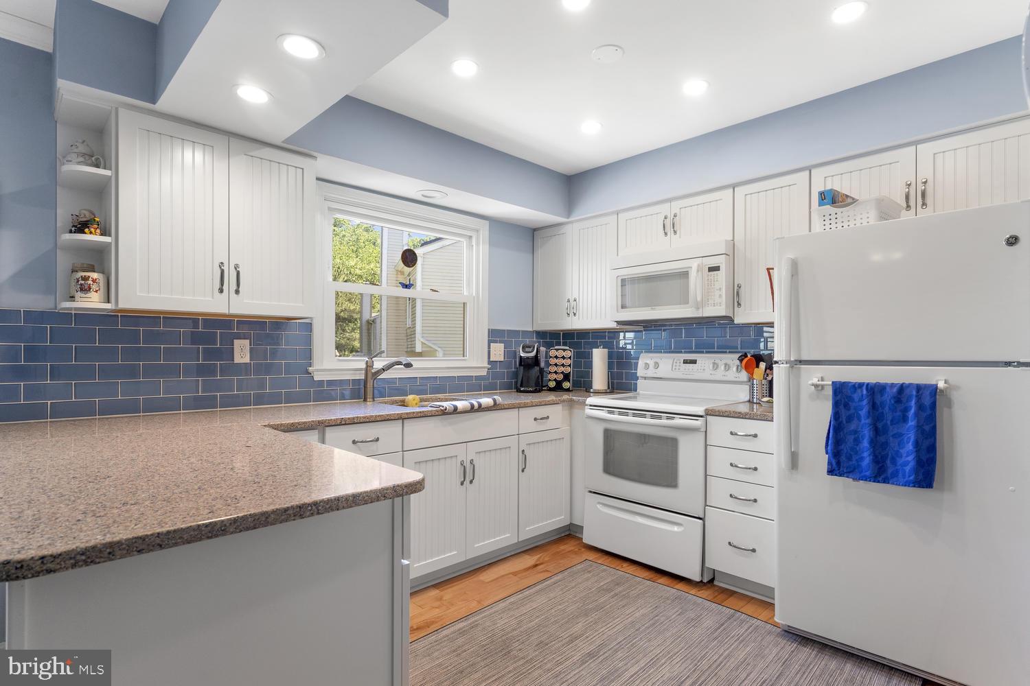 644 Concerto Lane Silver Spring, MD 20901 - Photo 11 of 17 Kitchen