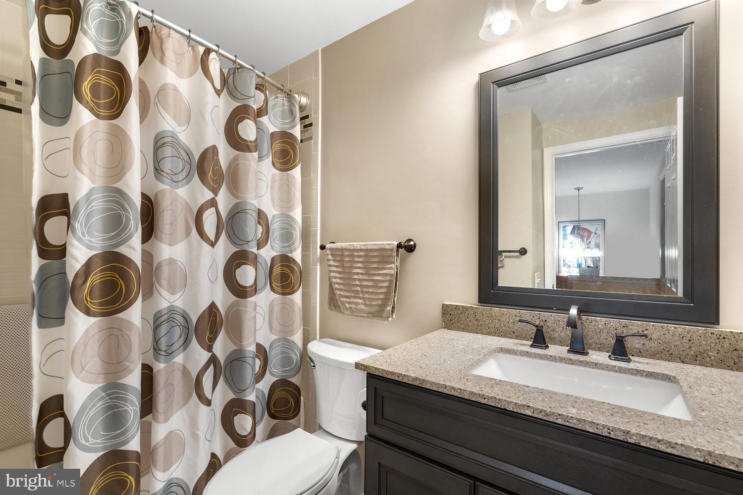 644 Concerto Lane Silver Spring, MD 20901 - Photo 14 of 17 Upper Level - Hall Full Bath