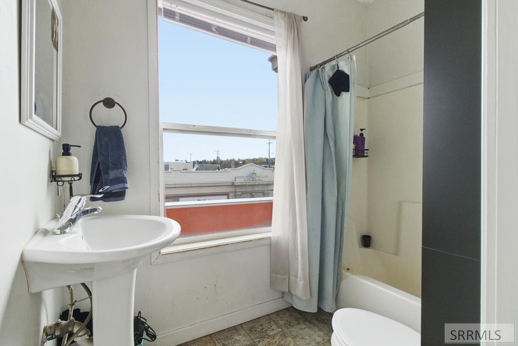 36 East Main Street Rexburg, ID 83440 - Photo 27 of 81