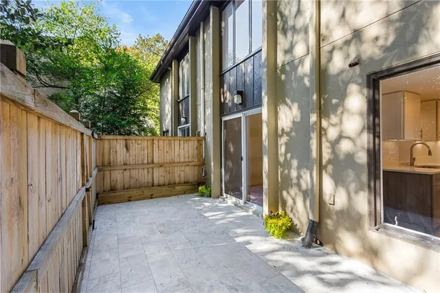 $380,000 | 48 Ivy Ridge Northeast, Atlanta, GA 30342