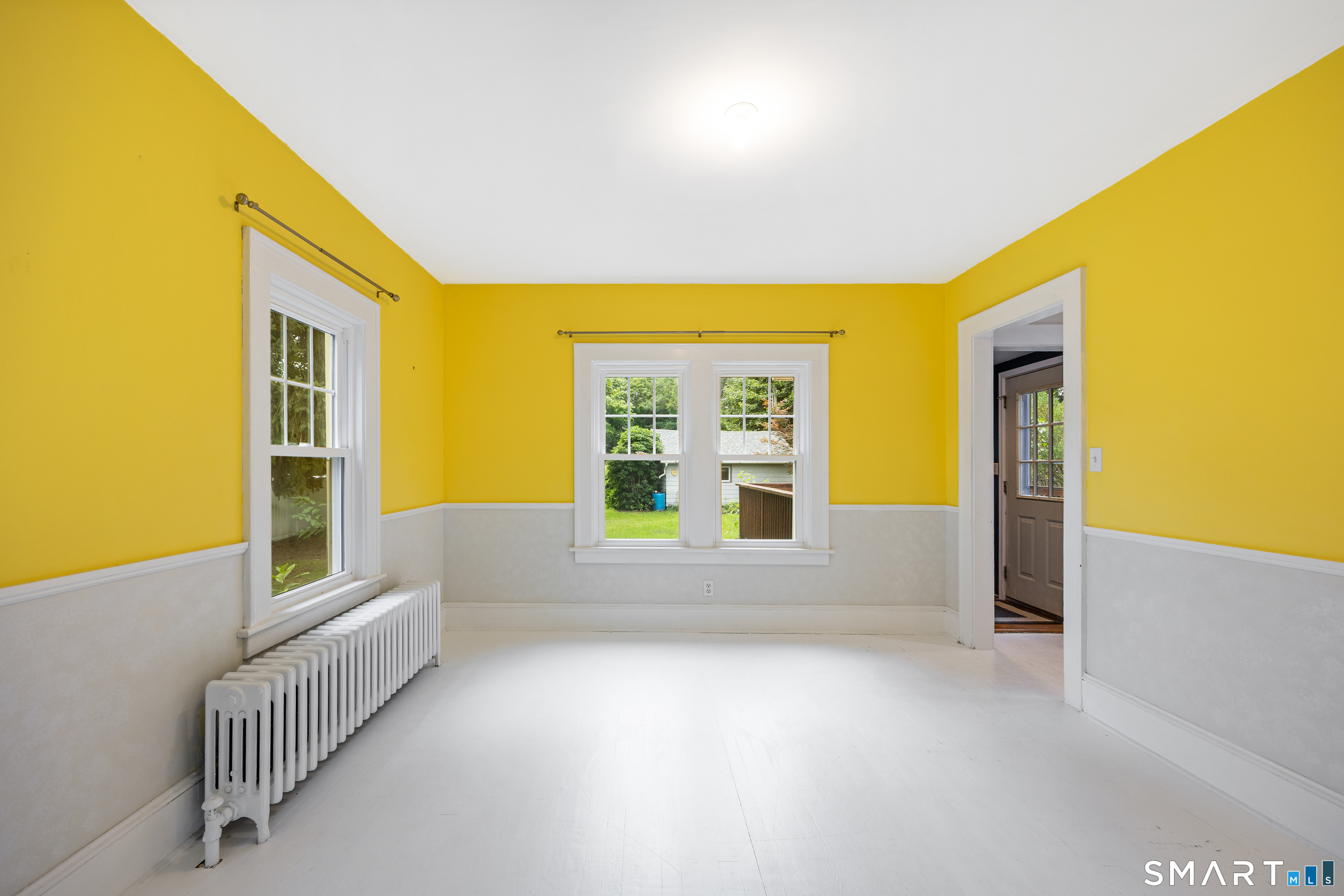 34 Clintonville Road North Haven, CT 06473 - Photo 13 of 40 1st Floor Dining Room