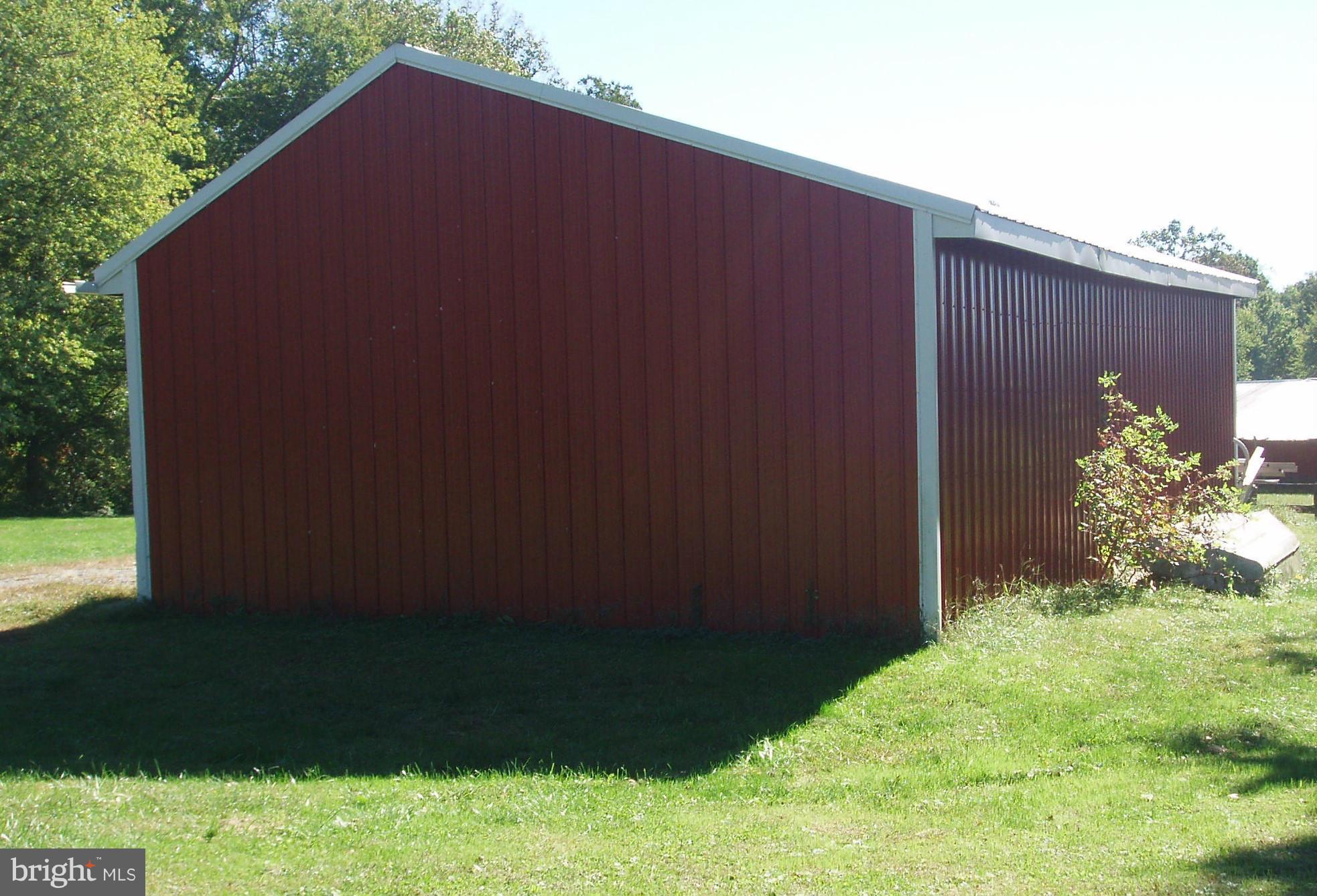 852 Warburton Road Elkton, MD 21921 - Photo 13 of 20 Pole Shed