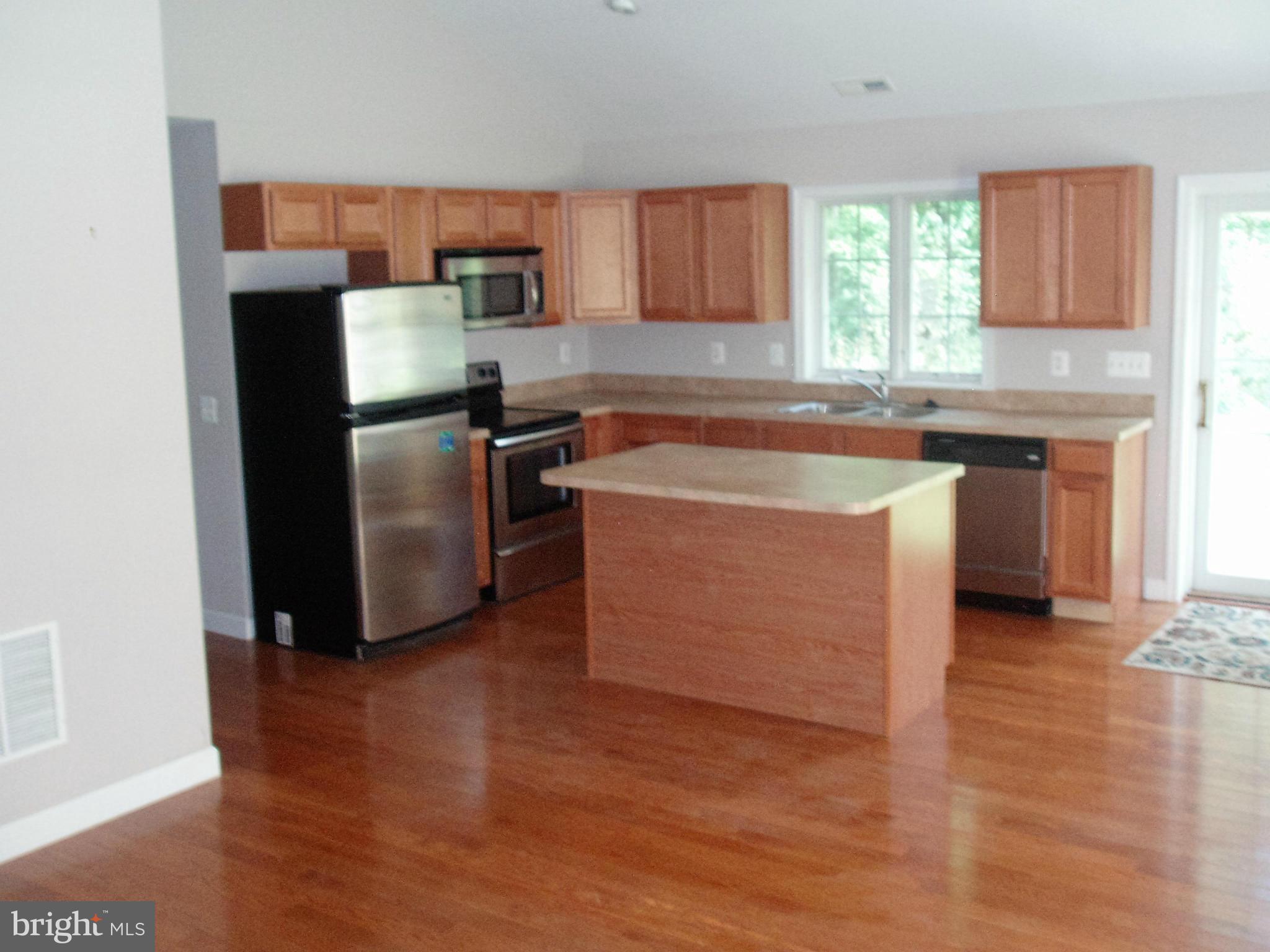 852 Warburton Road Elkton, MD 21921 - Photo 9 of 20 Kitchen