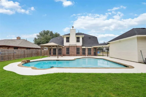 $499,999 | 15 Finetta Lane, Alvin, TX 77511