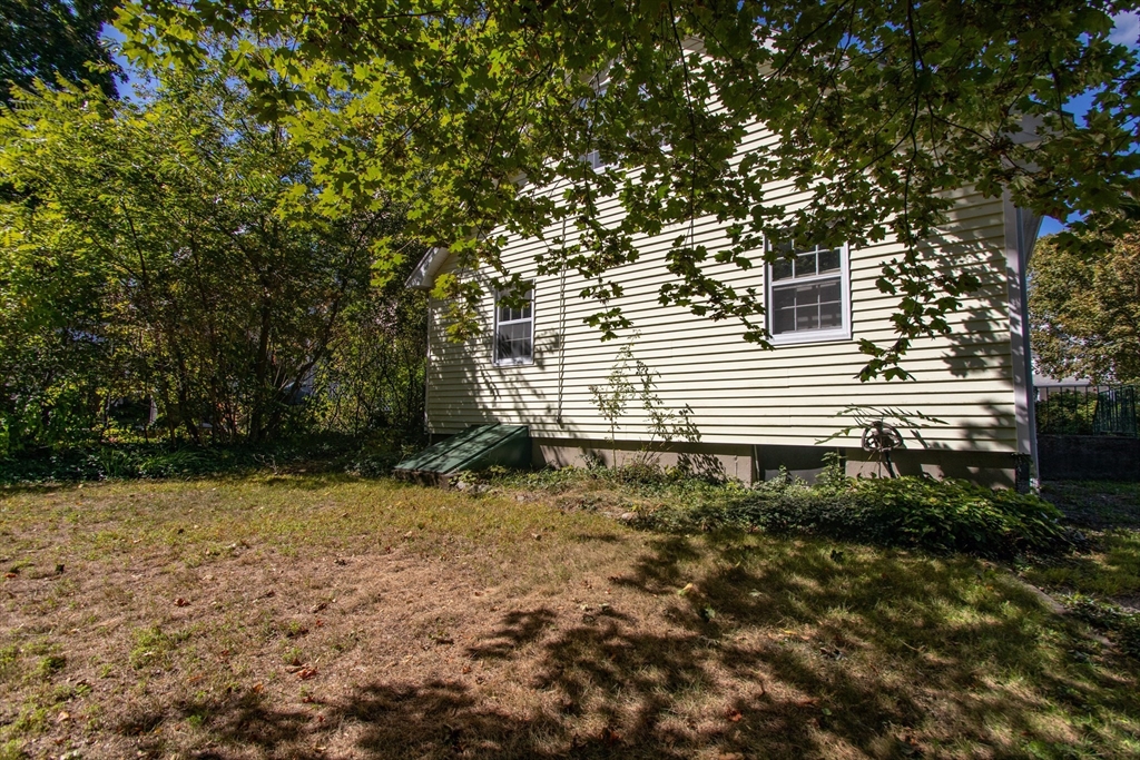 30 Colby Street Haverhill, MA 01835 - Photo 5 of 20 Gallery Image 5