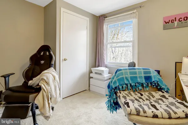 $575,000 | 6528 Birchleigh Way, Alexandria, VA 22315