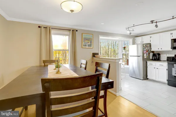 $575,000 | 6528 Birchleigh Way, Alexandria, VA 22315