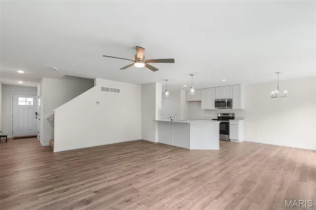 $366,101 | 57 Integrity Court, Lake St. Louis, MO 63367