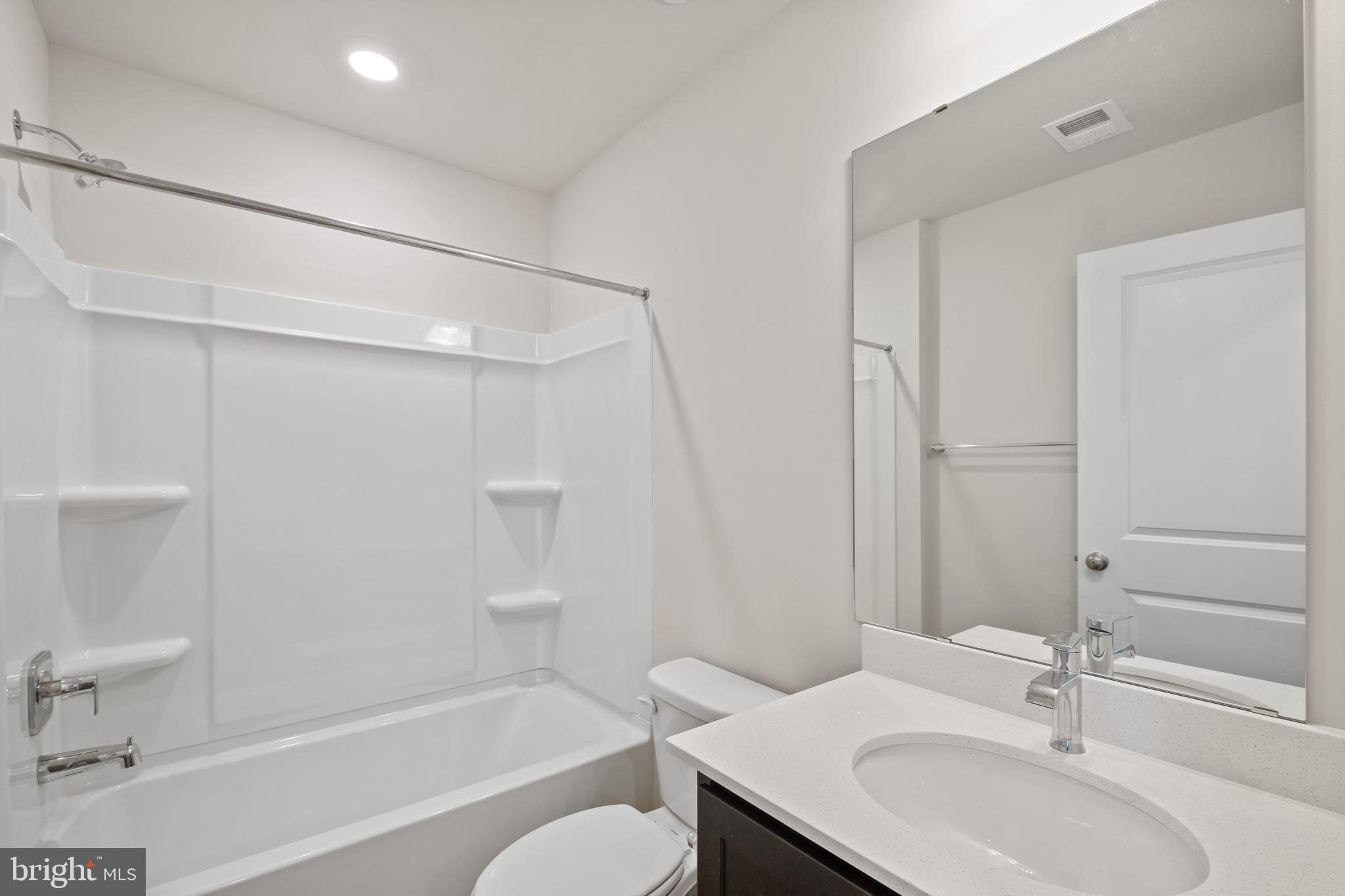 5019 Silver Oak Drive Rosedale, MD 21237 - Photo 18 of 43