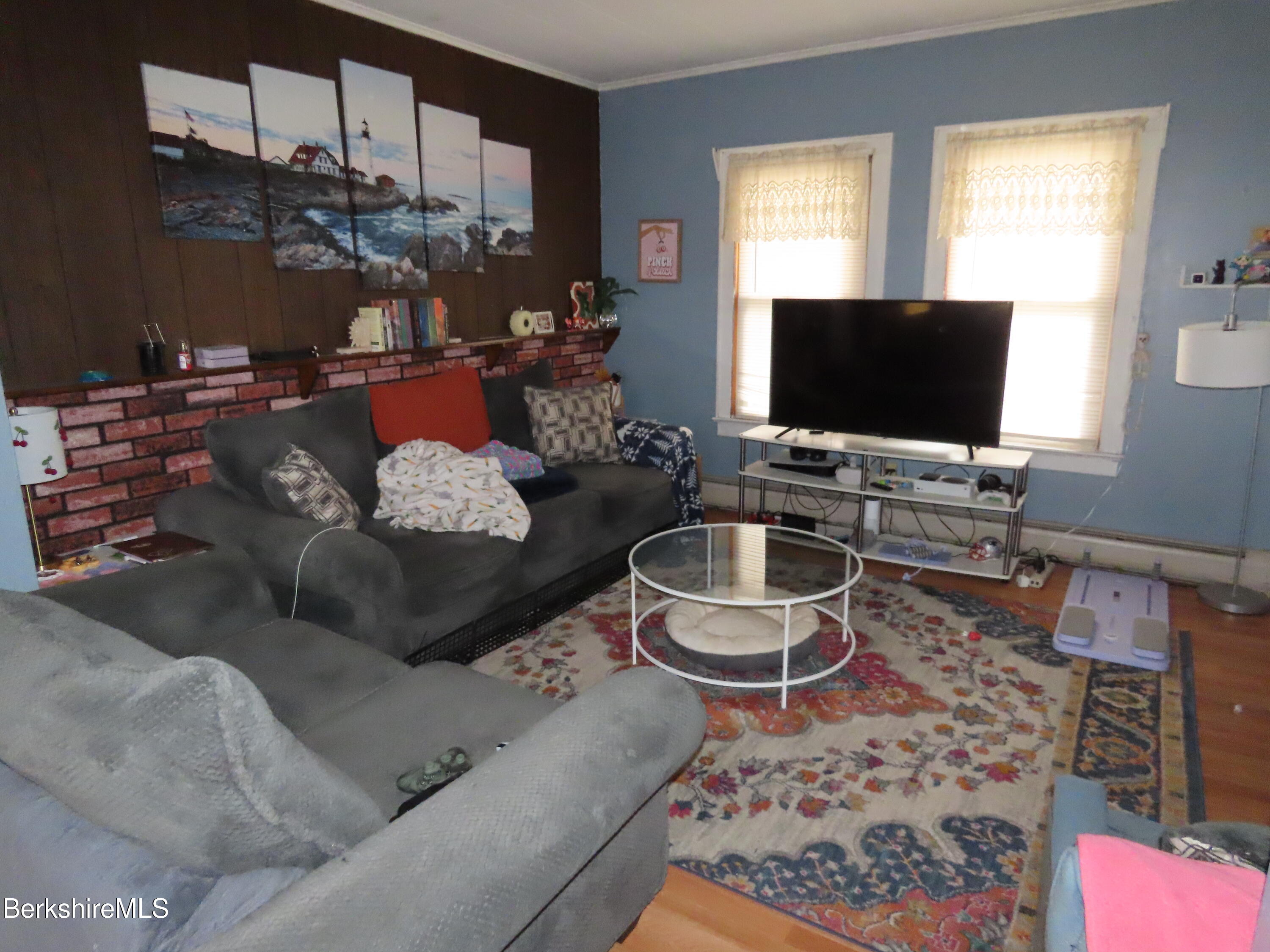 8 Cherry Street Adams, MA 01220 - Photo 12 of 50 Apt 1 Livng room