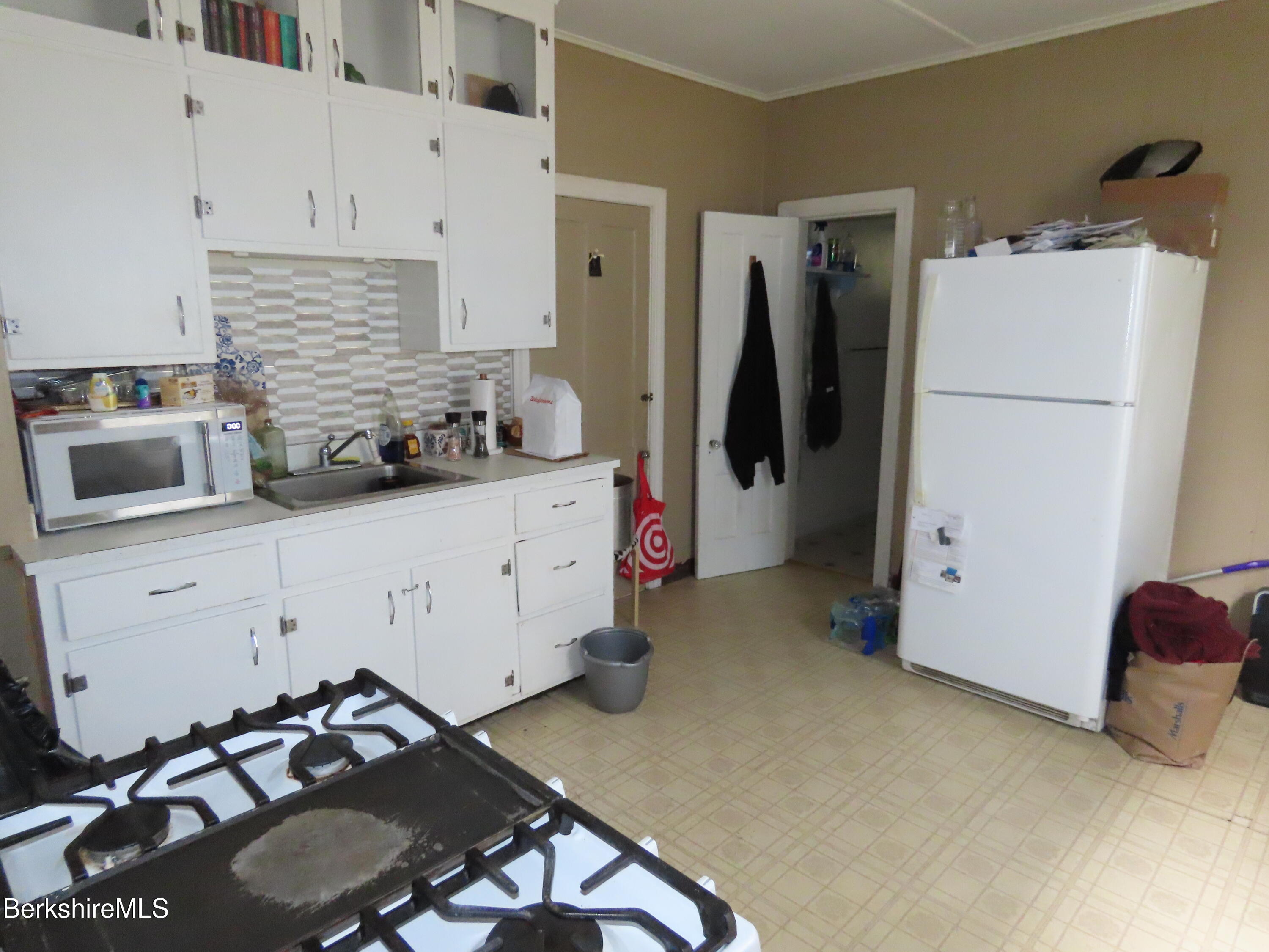 8 Cherry Street Adams, MA 01220 - Photo 23 of 50 Apt 2 Kitchen