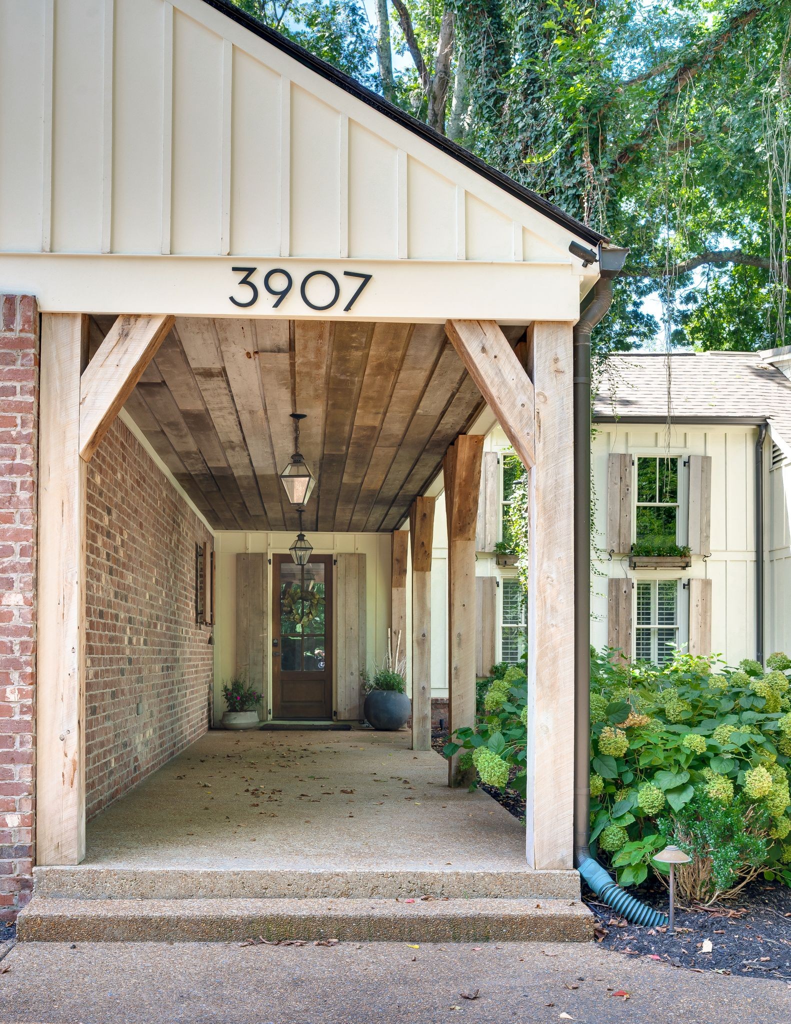 3907 Trimble Road Nashville, TN 37215 - Photo 5 of 37 Gallery Image 5