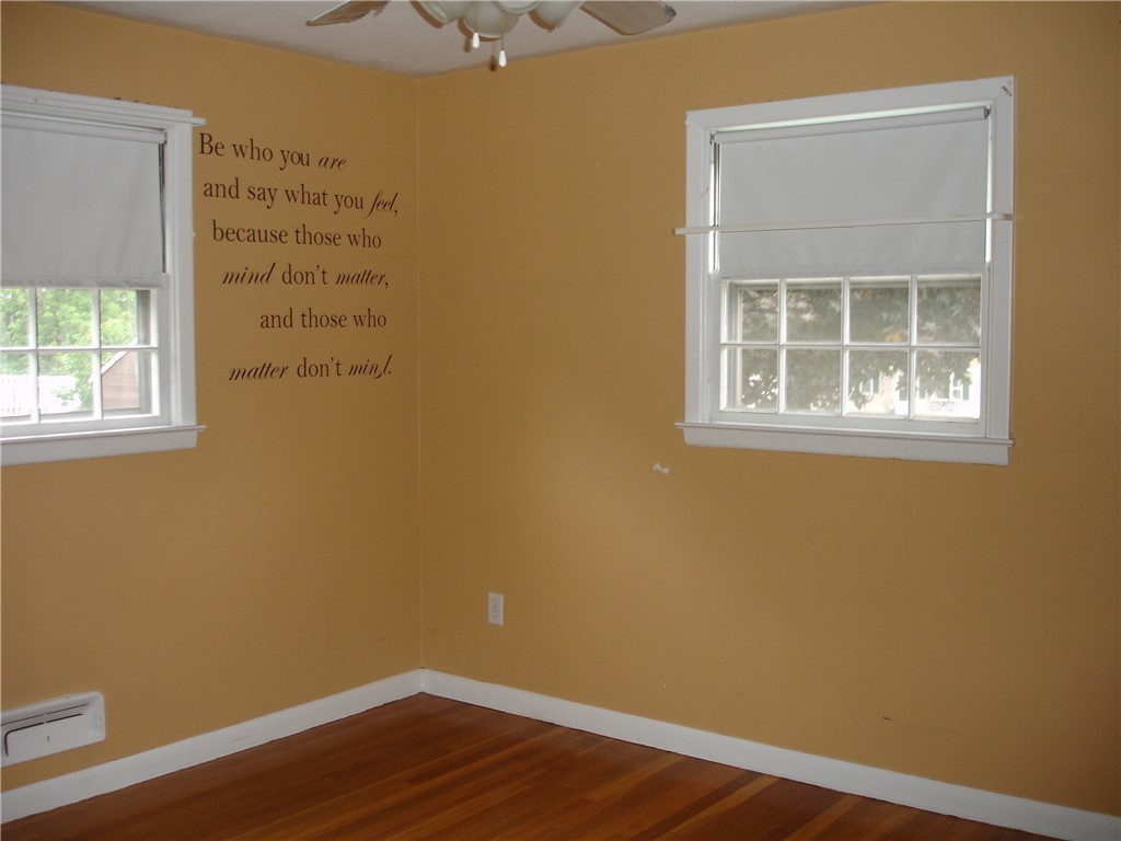 66 Halsey Road Woonsocket, RI 02895 - Photo 9 of 19