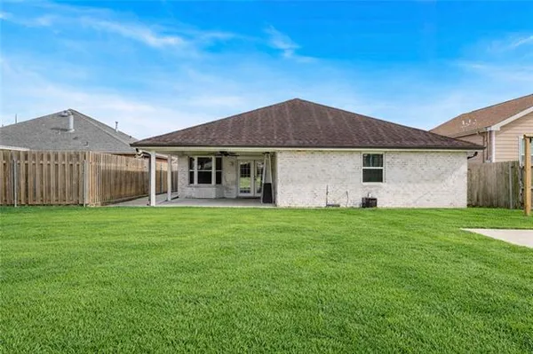 $2,800 | 2804 Bradbury Street, Meraux, LA 70075