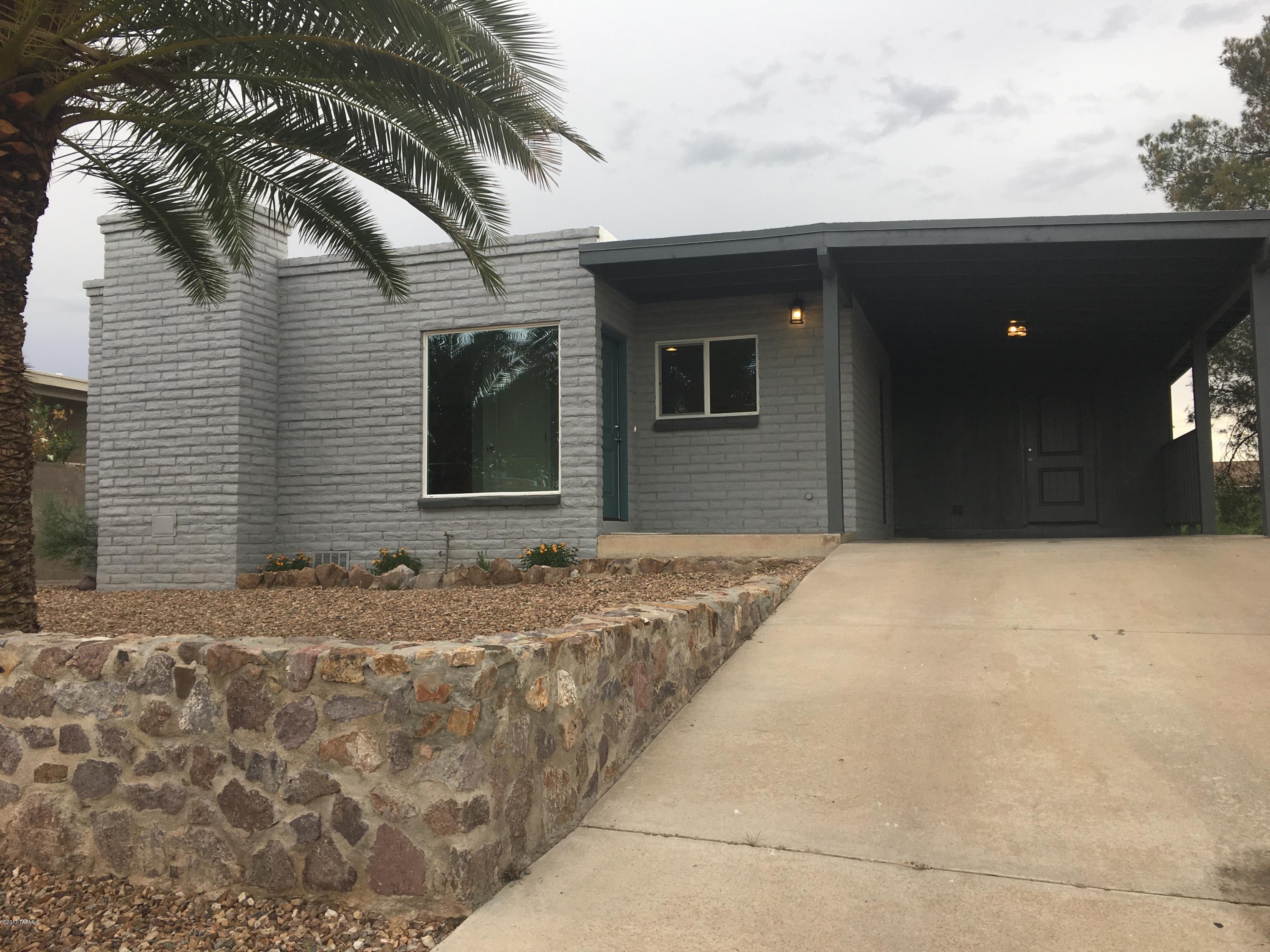 1901 North Old Ranch Road Tucson, AZ 85745 - Photo 1 of 16