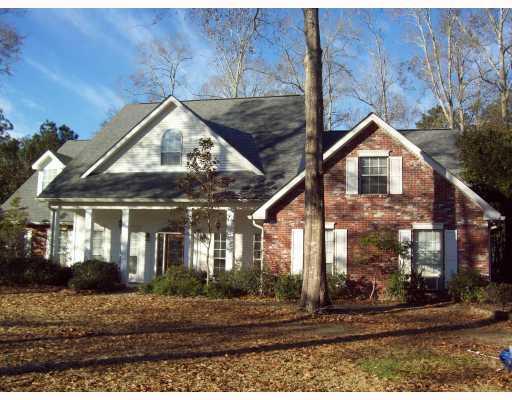 41015 Rue Maison Ponchatoula, LA 70454 - Photo 1 of 12 Gallery Image 1