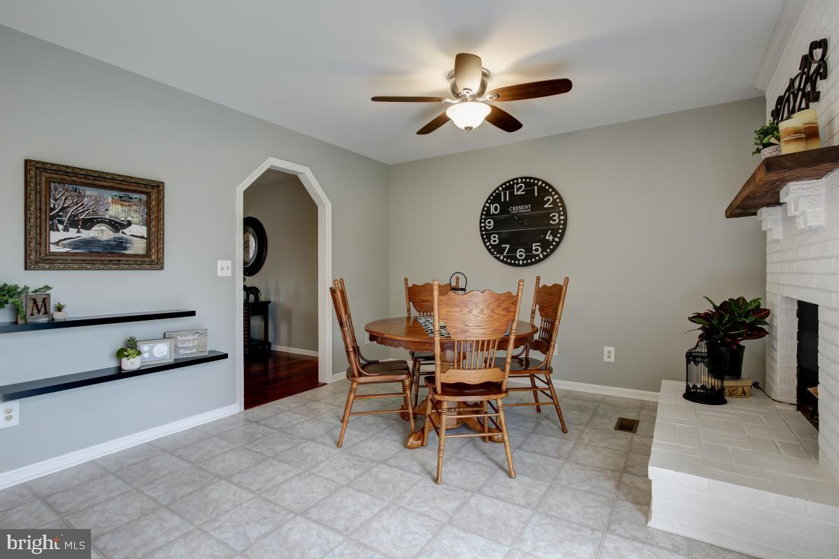 10300 Rogues Road Midland, VA 22728 - Photo 15 of 48 Gallery Image 15