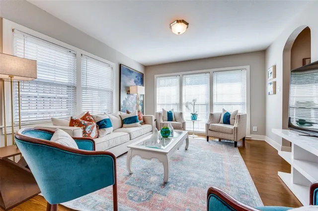 $899,000 | 4519 Elsby Avenue, Dallas, TX 75209