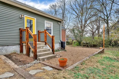 a view of a backyard with door