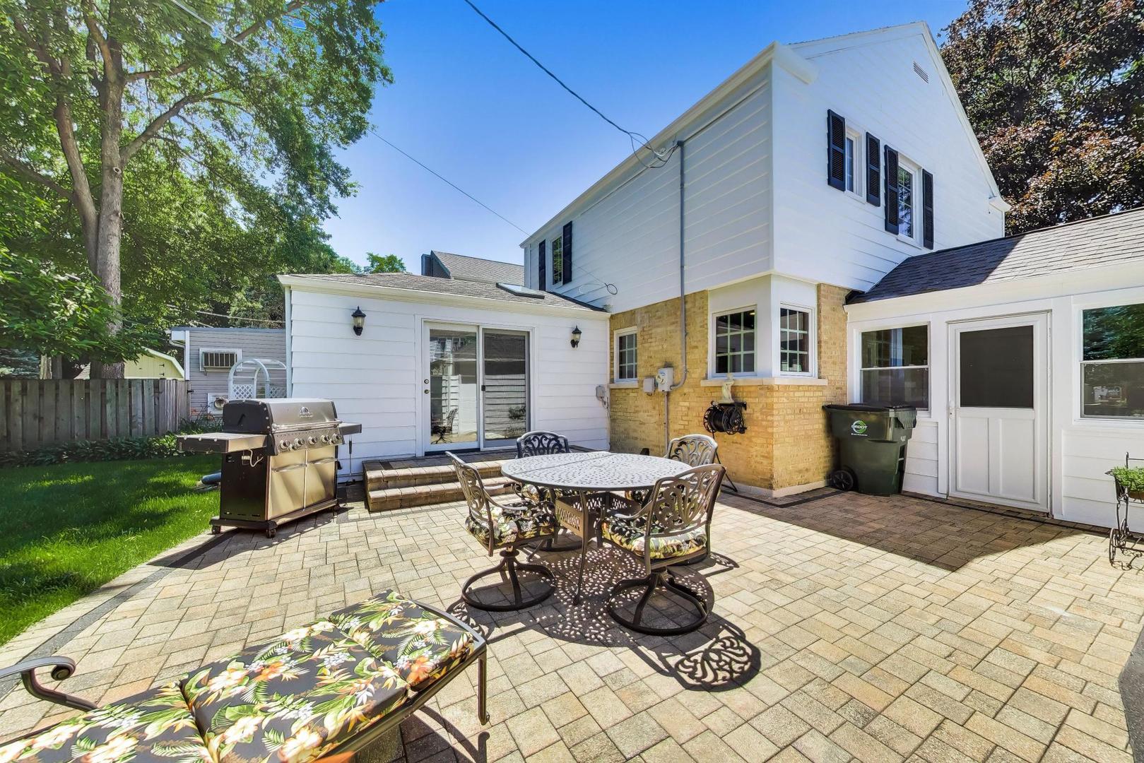 623 South Arlington Heights Road Arlington Heights, IL 60005 - Photo 31 of 36