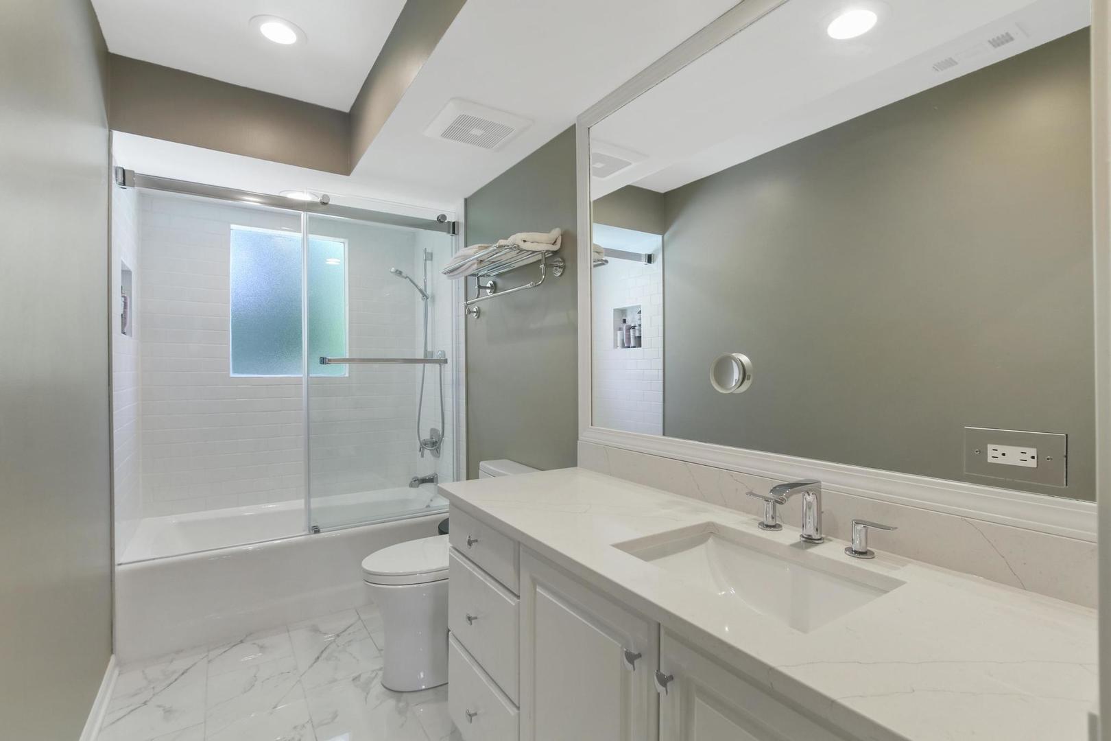 720 Becker Road Glenview, IL 60025 - Photo 17 of 44