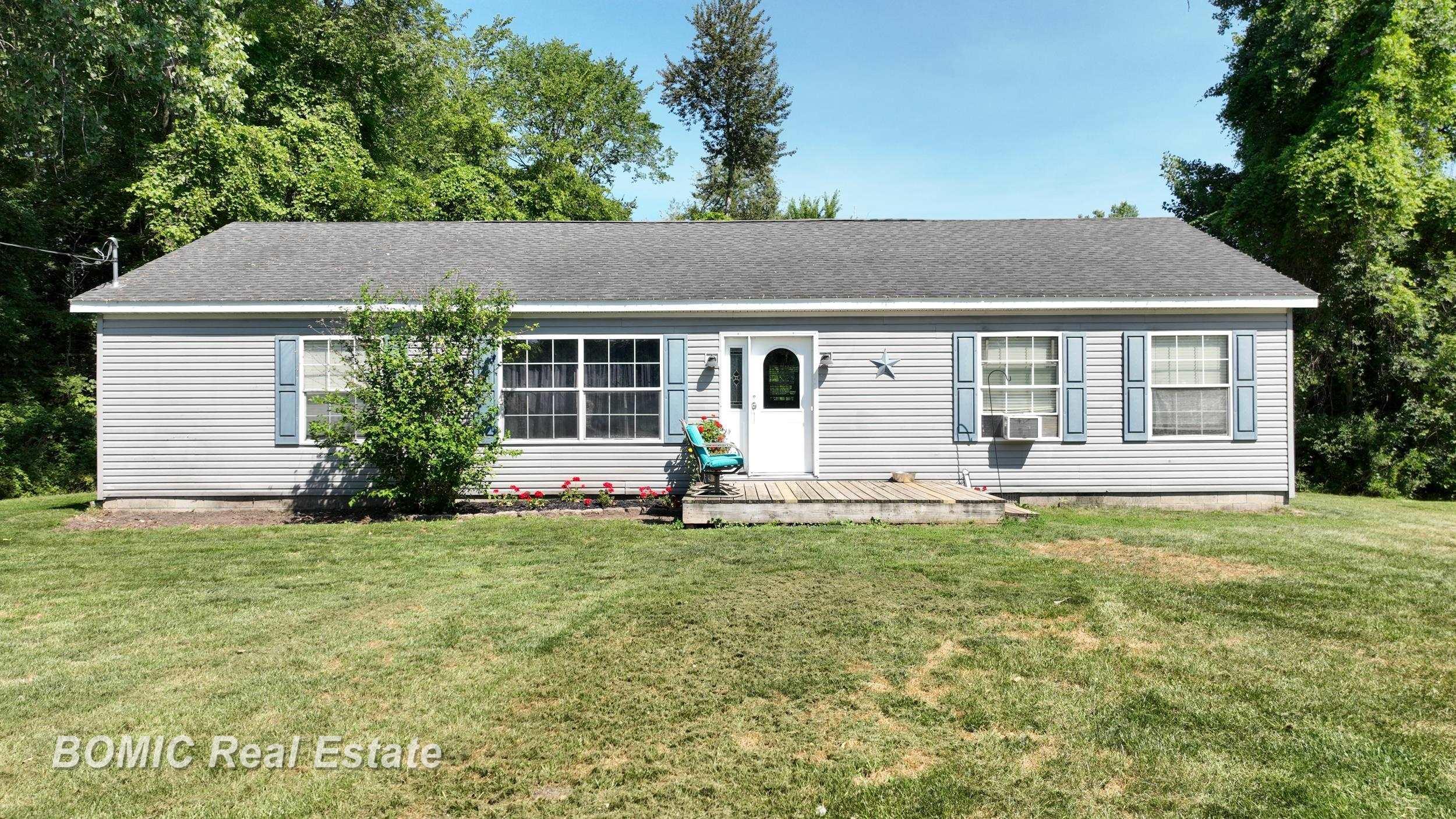 3865 Mushroom Road Caro, MI 48723 - Photo 1 of 44