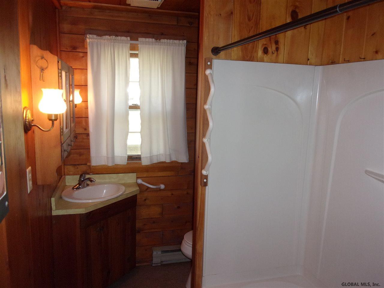 149 McQuade Road Amsterdam, NY 12010 - Photo 12 of 27 Photo 13