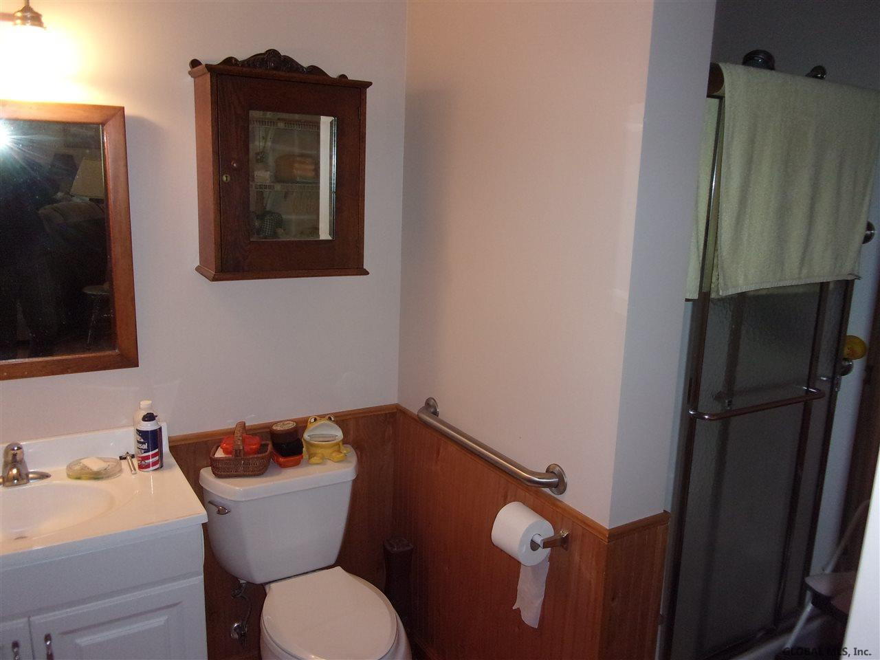 149 McQuade Road Amsterdam, NY 12010 - Photo 24 of 27 Photo 25