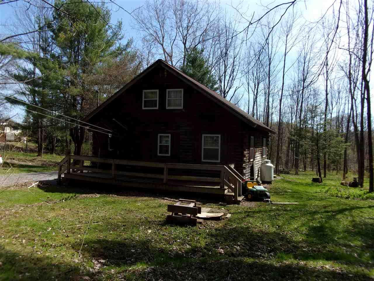 149 McQuade Road Amsterdam, NY 12010 - Photo 5 of 27 Photo 6